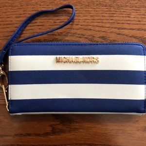 Michael Kors wristlet
